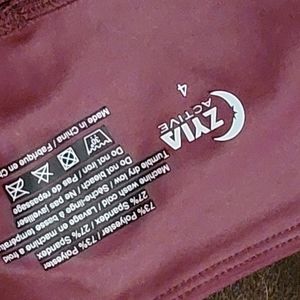 Zyia cranberry metallic leggings